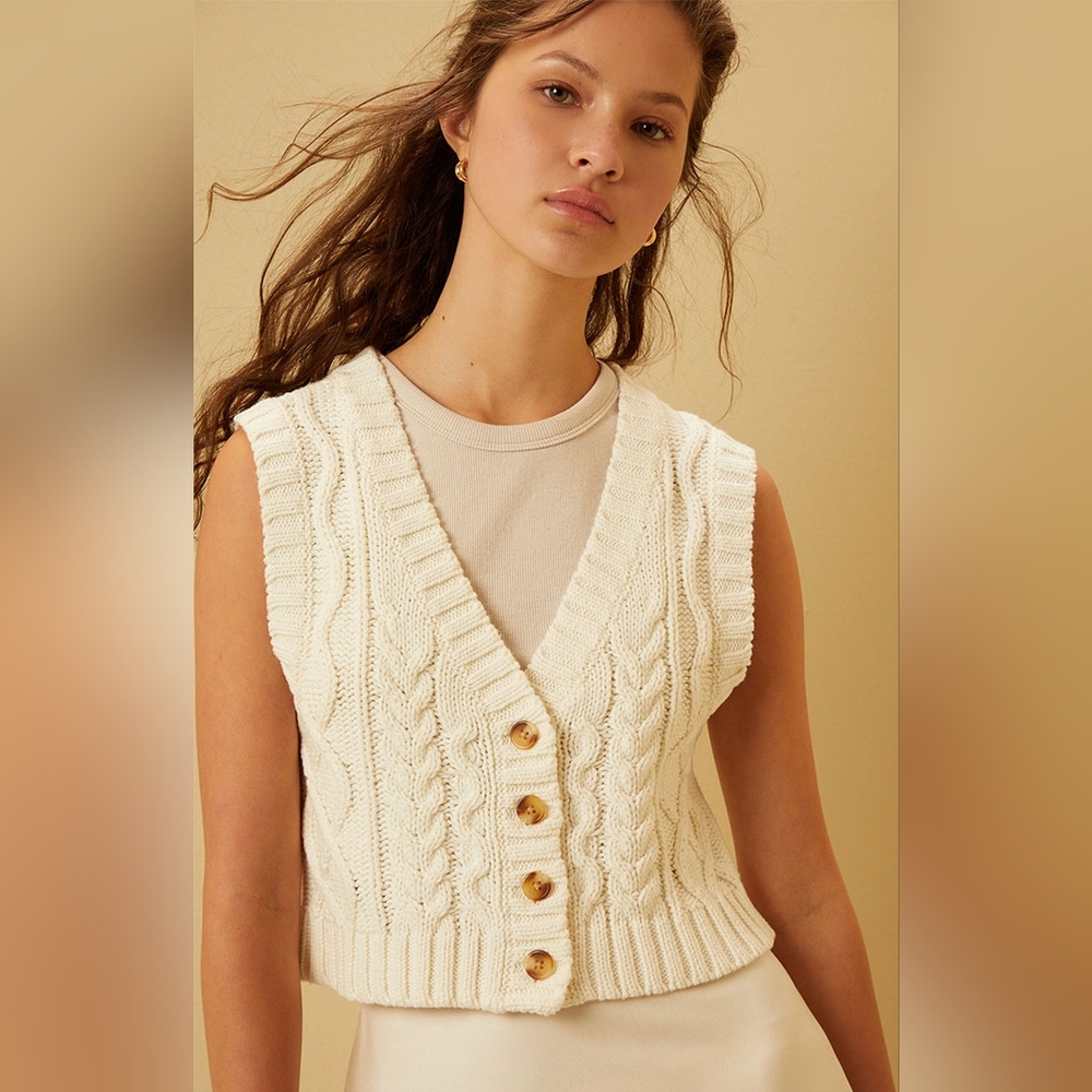 Beverly & Beck Shrunken Cable Knit Sweater Vest Prep Cropped Spring Summer
